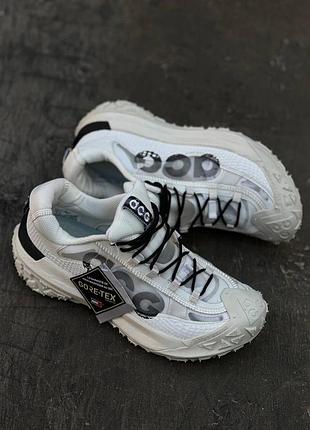 Nike acg white 2