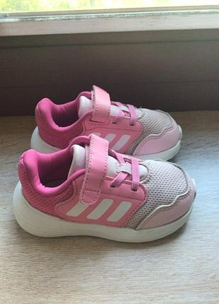 Оригiнальнi кросiвки аdidas, р 23 (14. 5 см)   як новi !!