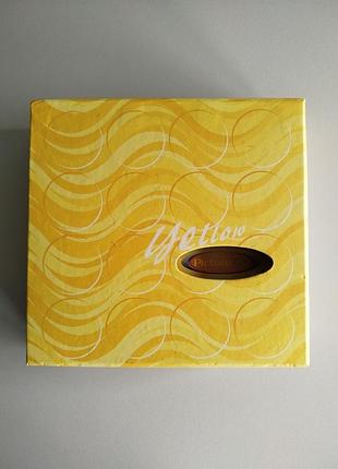 Фотоальбом yellow picture box с защитным боксом 10*15 см.