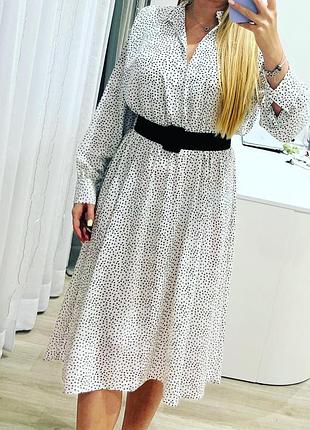 Легка сукня в горошок zara