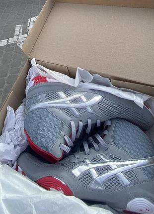 Борцовки asics нові 41 р