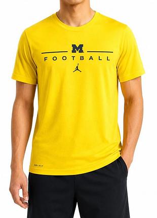 Чоловіча футболка nike jordan michigan football