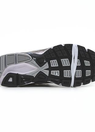 Nike initiator custom white black 2