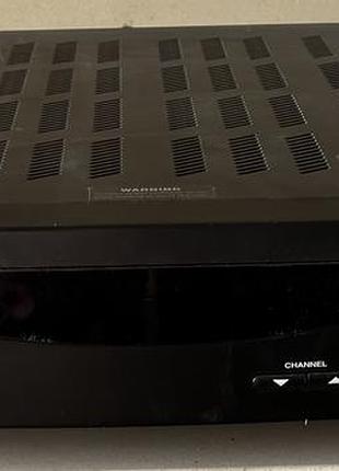Супутниковий ресивер uniden sq590e