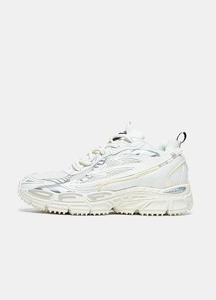 Right back white