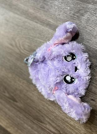 Плюшевый кошелек в форме пуделя — часть игрового набора na! na! na! surprise fifi le'fluff от бренда mga entertainment