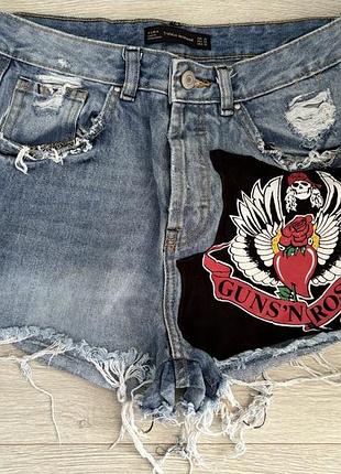 Джинсові шорти zara guns n’ roses розмір s-m