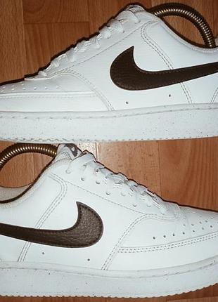 Кросівки шкіряні nike court vision розмір 40 довжина стельки 25 см