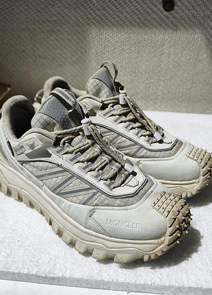 Кроссовки moncler trailgrip#x low top sneaker off-white gore-tex монтьер