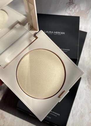 Сяюча фінішна пудра laura mercier real flawless luminous perfecting pressed powder
