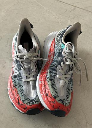 Чоловічі красовки hoka speedgoat 6