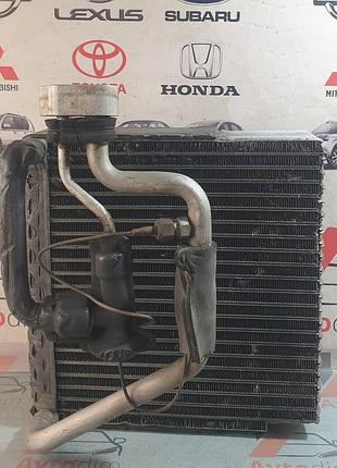 Випарник кондиціонера mr460134 mitsubishi carisma рестайл