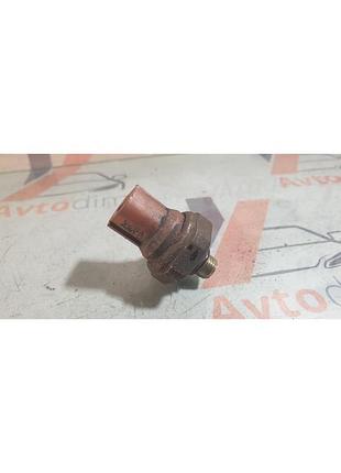 Датчик абсолютного тиску кондиціонера mr250683 mitsubishi carisma дорестайл