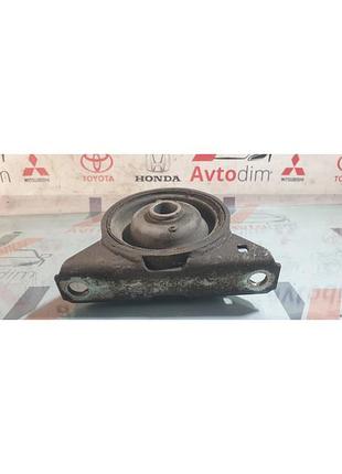 Подушка двигателя передняя mr197518 mitsubishi carisma рестайл