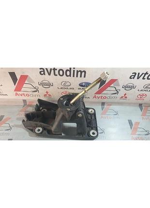 Куліса кпп mr911652 mitsubishi carisma рестайл