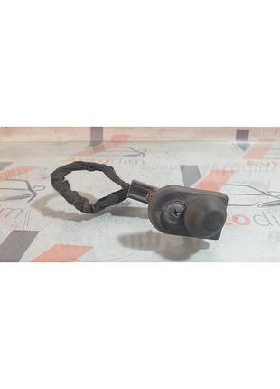 Контик двери mr179518 mitsubishi carisma рестайл