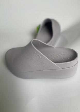 Crocs dylan platform clog  w7 38 бузково-сірі оригінал