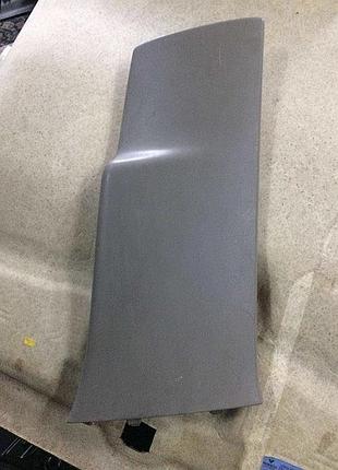 Бу обшивка стойки средней renault scenic 2, 8200084327, правой нижняя часть