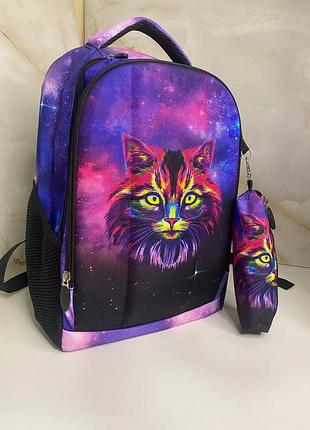 ✨ шкільний рюкзак з неоновим котиком 💜 у комплекті пенал 📏 висота: 40 см 🎒 зручний та місткий 🌟 яскравий дизайн, який точно сподобається дитині