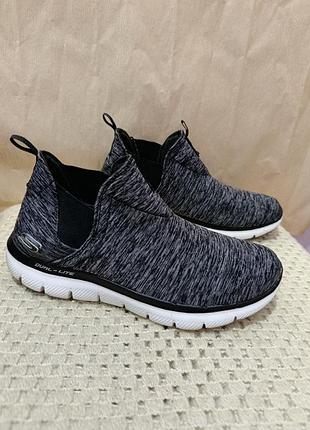 Кросівки skechers air -cooled memory foam
