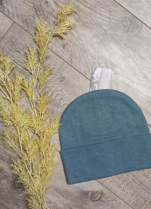 Женская зимняя шапка