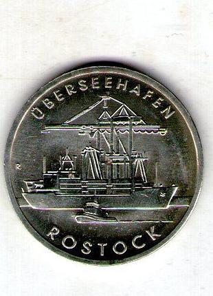 Восточная германия (гдр) 5 марок, 1988 год 30-ти годовщина - порт города растток медь-цинк-никель, 9.6g, ø 29mm no3876