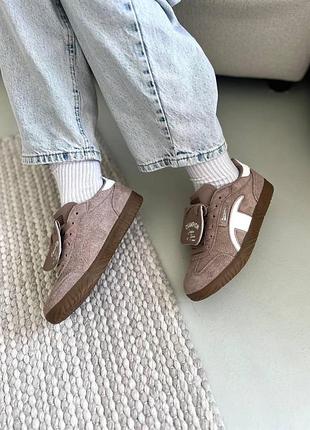 Champion shoes brown 2