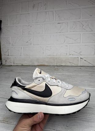 Крутые женские кроссовки nike phoenix waffle
