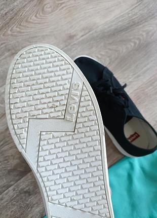 Кеди чорні levis 3