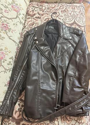 Куртка косуха zara l