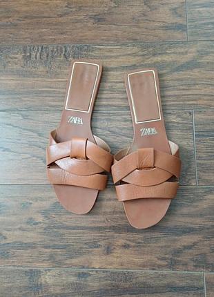 Шльпанці zara великий розмір