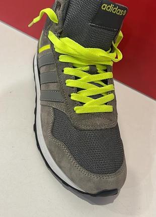Adidas кросівки 2