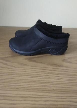 Хутряні сабо merrell
