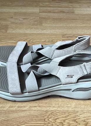 Нові босоніжки skechers 42 розміру