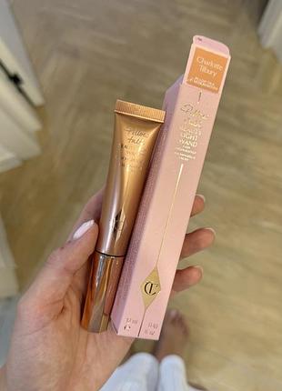 Хайлайтер charlotte tilbury beauty light wand у відтінку pillow talk 2. medium/moyen 12 ml, новий стан