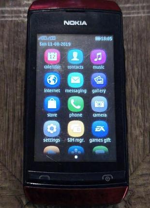 Nokia  305 4