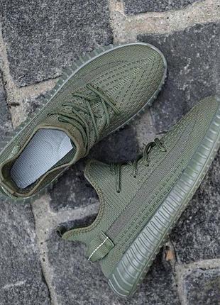Розпродаж! кросівки adidas izi boost
