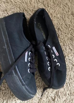 Кеди на платформі superga