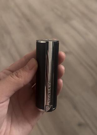 Помада givenchy (оригінал)