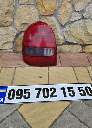 Задний фонарь стоп левый opel corsa b, орель корса б