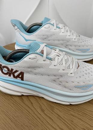 Оригінальні кросівки hoka clifton 9