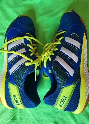 Кроссовки футзалки adidas