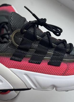 Кросівки adidas lxcon