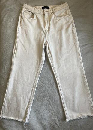 Стильні молочні джинси zara wide leg