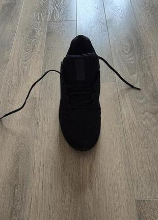 Оригінальні кросівки nike