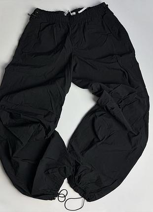 Жіночі штани парашути bershka