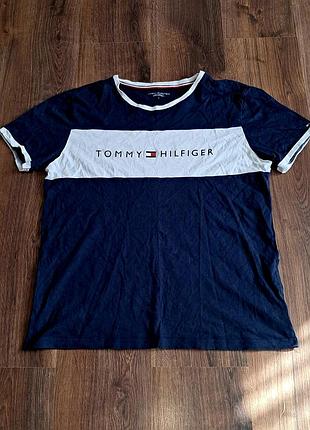Мужская уникальная футболка tommy hilfiger с большим лого оригинал