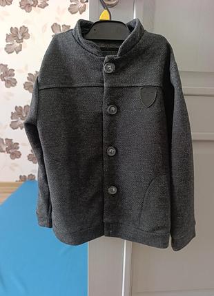 Продам піджак на хлопчика. зріст 128.