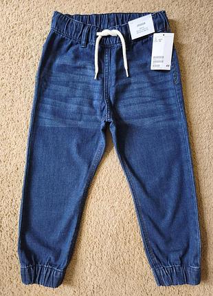 Джоггеры фирмы h&amp;m,р.4-5y.