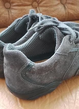 Кроссовки женские из натуральной кожи 39 размера